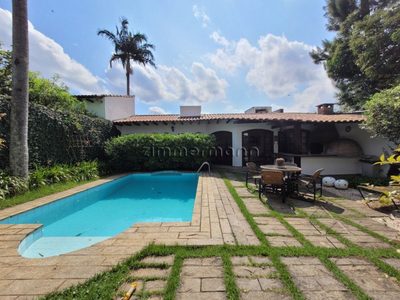 Casa, 4 quartos, 350 m² - Foto 1