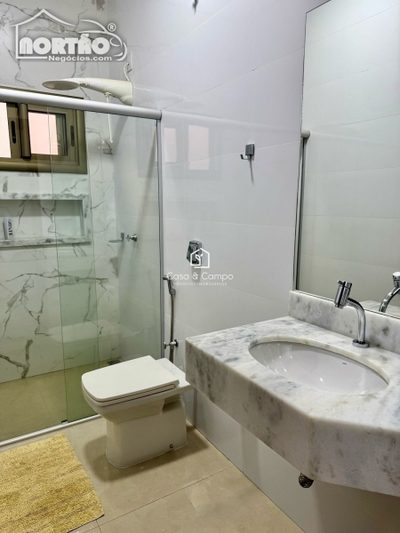 Casa, 3 quartos, 166 m² - Foto 2