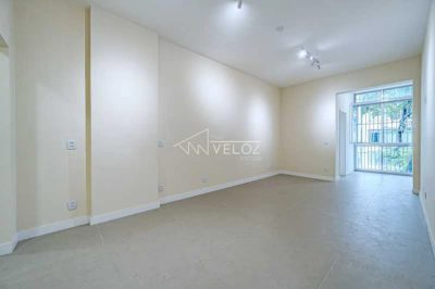 Apartamento, 3 quartos, 107 m² - Foto 2