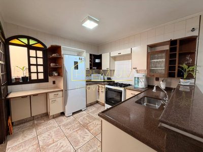 Casa, 5 quartos, 279 m² - Foto 4