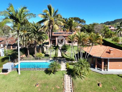 Casa, 4 quartos, 376 m² - Foto 1