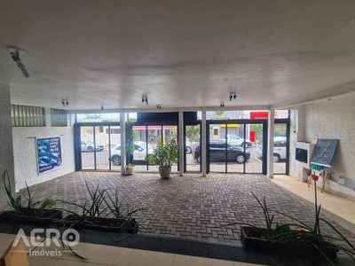 Casa, 3 quartos, 300 m² - Foto 2