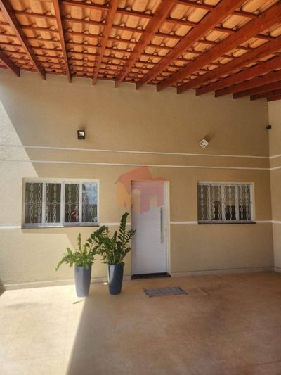 Casa, 3 quartos, 176 m² - Foto 1