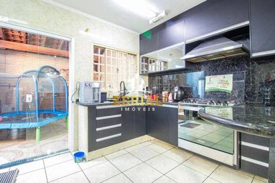 Casa, 3 quartos, 190 m² - Foto 5
