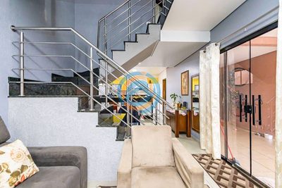 Sobrado, 3 quartos, 176 m² - Foto 1