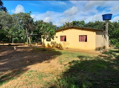 Chácara, 3 quartos, 2000 m² - Foto 1