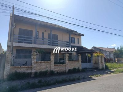 Sobrado, 4 quartos, 212 m² - Foto 1