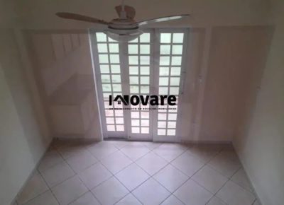 Casa, 2 quartos, 175 m² - Foto 1