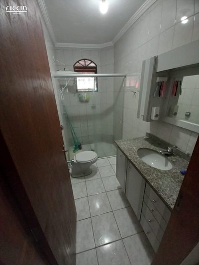 Casa, 3 quartos, 168 m² - Foto 2
