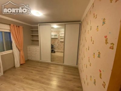 Casa, 3 quartos, 288 m² - Foto 3