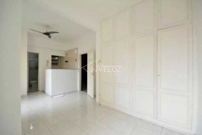 Apartamento, 1 quarto, 26 m² - Foto 1