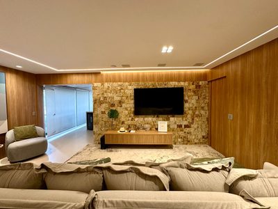 Apartamento, 3 quartos, 208 m² - Foto 2