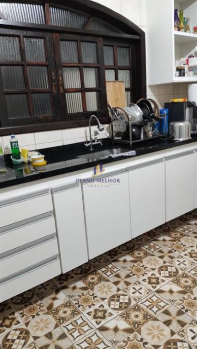 Casa, 4 quartos, 270 m² - Foto 2