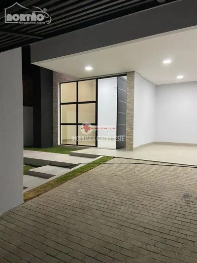 Casa, 3 quartos, 161 m² - Foto 1