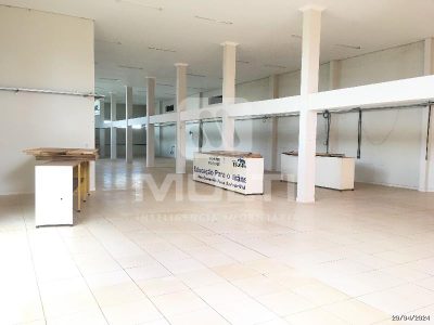 Prédio Inteiro, 1394 m² - Foto 1