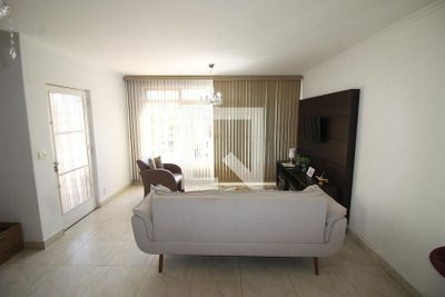 Casa, 3 quartos, 240 m² - Foto 4