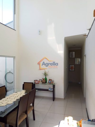 Casa, 3 quartos, 225 m² - Foto 4