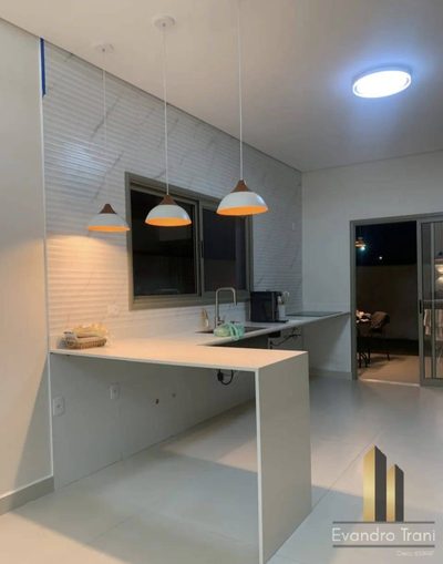 Casa, 3 quartos, 250 m² - Foto 2