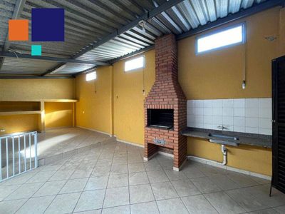 Sobrado, 3 quartos, 250 m² - Foto 1