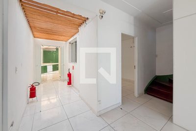 Casa, 6 quartos, 180 m² - Foto 4