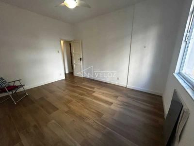 Apartamento, 2 quartos, 74 m² - Foto 4