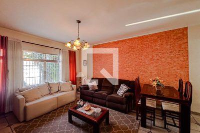 Casa, 3 quartos, 163 m² - Foto 1