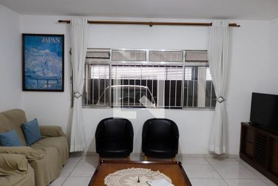 Casa, 3 quartos, 222 m² - Foto 2