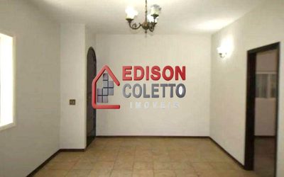 Casa, 3 quartos, 242 m² - Foto 4