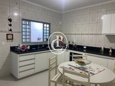 Casa, 2 quartos, 130 m² - Foto 2