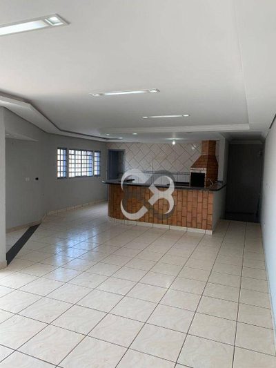 Casa, 3 quartos, 200 m² - Foto 3