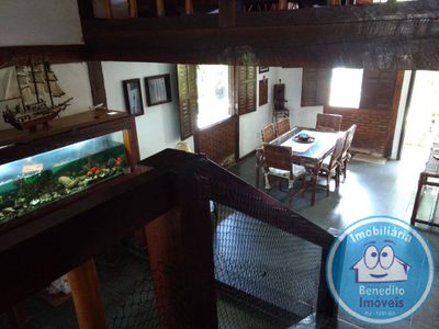 Casa, 6 quartos, 300 m² - Foto 1