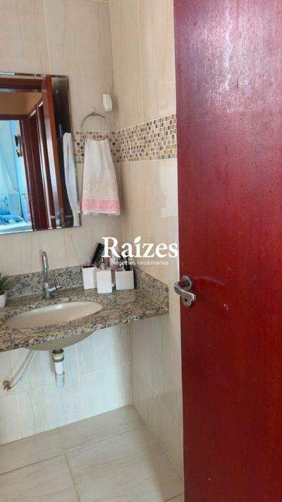 Casa, 3 quartos, 185 m² - Foto 2