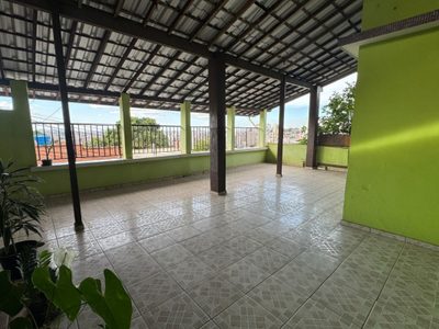 Casa, 4 quartos, 259 m² - Foto 2
