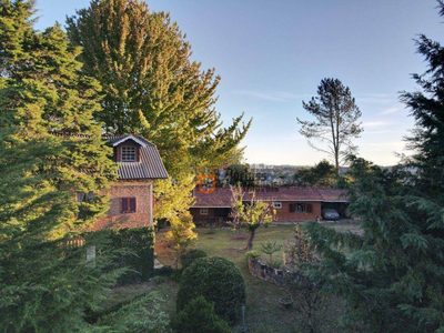 Casa, 3 quartos, 280 m² - Foto 1
