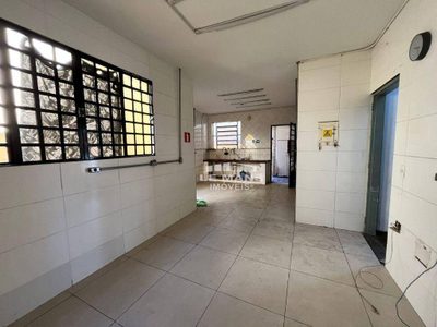 Casa, 3 quartos, 197 m² - Foto 1