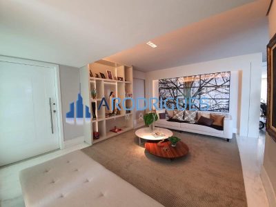 Apartamento, 3 quartos, 187 m² - Foto 2