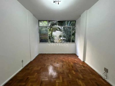 Apartamento, 2 quartos, 68 m² - Foto 2