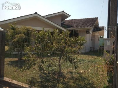 Casa, 4 quartos, 200 m² - Foto 2