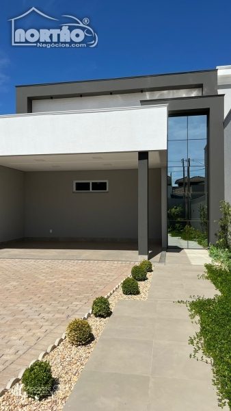 Casa, 1 quarto, 163 m² - Foto 1
