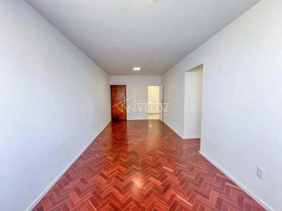 Apartamento, 3 quartos, 94 m² - Foto 1