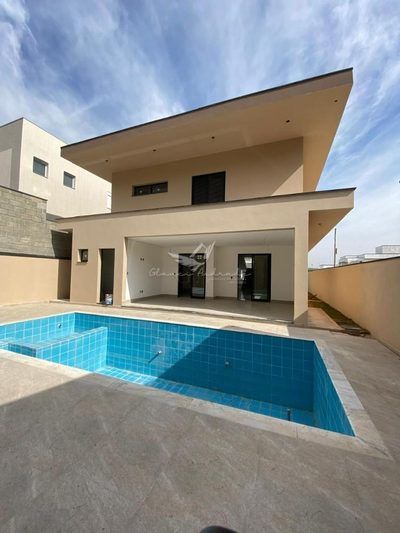Sobrado, 4 quartos, 263 m² - Foto 1