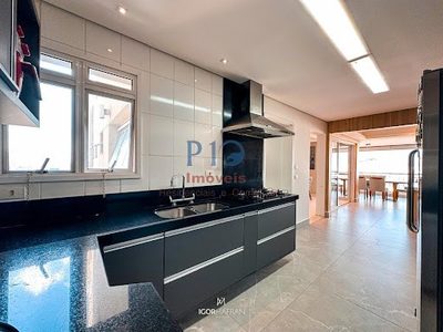 Apartamento, 3 quartos, 200 m² - Foto 2