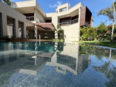 Casa, 5 quartos, 640 m² - Foto 1