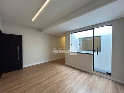Casa, 4 quartos, 130 m² - Foto 2