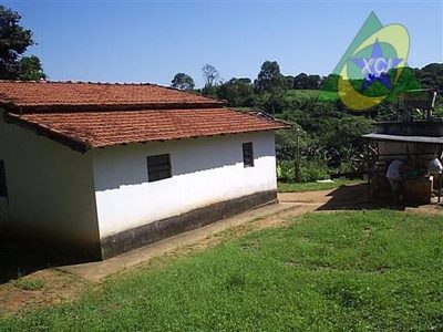Sítio, 3 quartos, 4 hectares - Foto 1