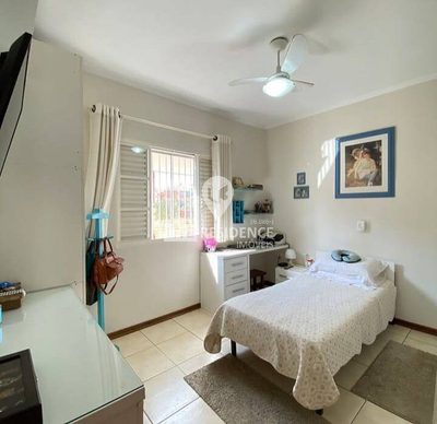 Casa, 3 quartos, 181 m² - Foto 3