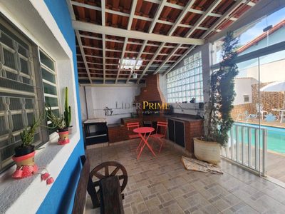 Casa, 6 quartos, 250 m² - Foto 2