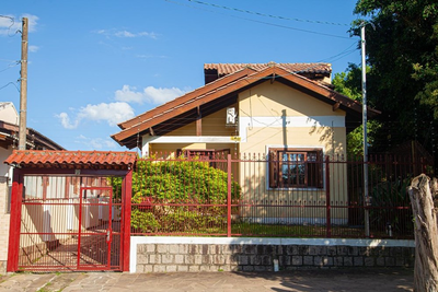 Casa, 2 quartos, 186 m² - Foto 1