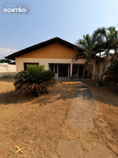 Casa, 3 quartos, 240 m² - Foto 3