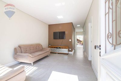 Casa, 3 quartos, 200 m² - Foto 1